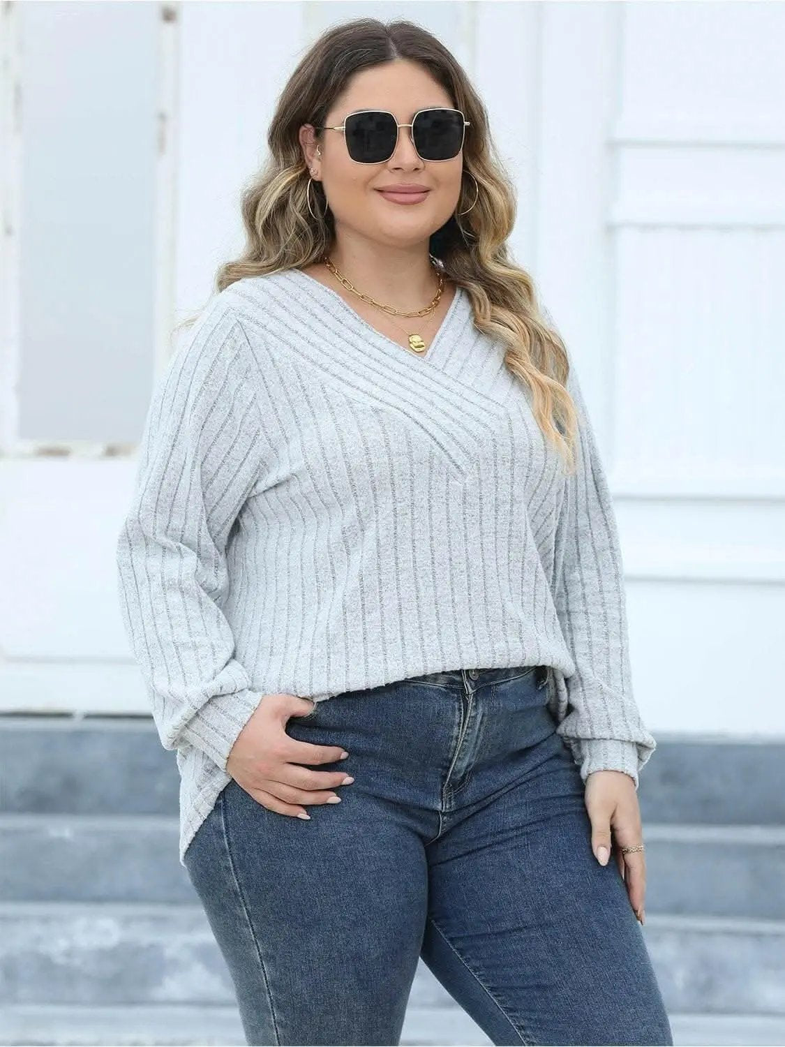 Cozy ribbed v-neck top for curves - Love Salve